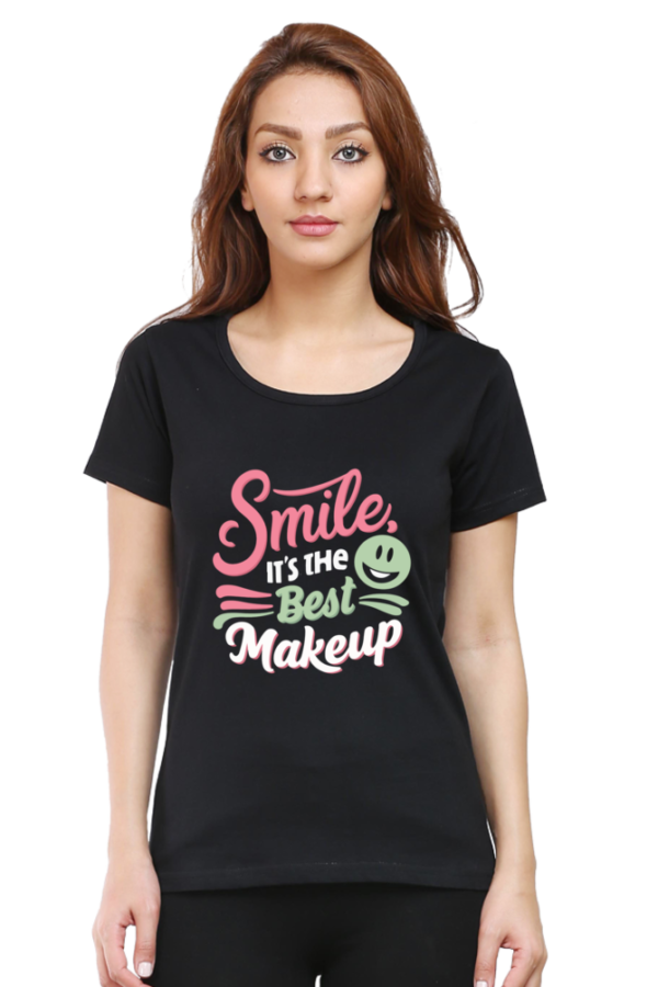 Smile is the Best Makeup Women Graphic T-shirt