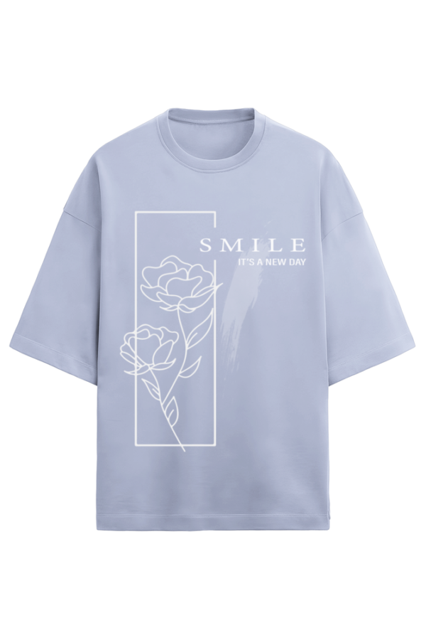 Smile, It's a New Day Women’s Graphic Oversize T-Shirt