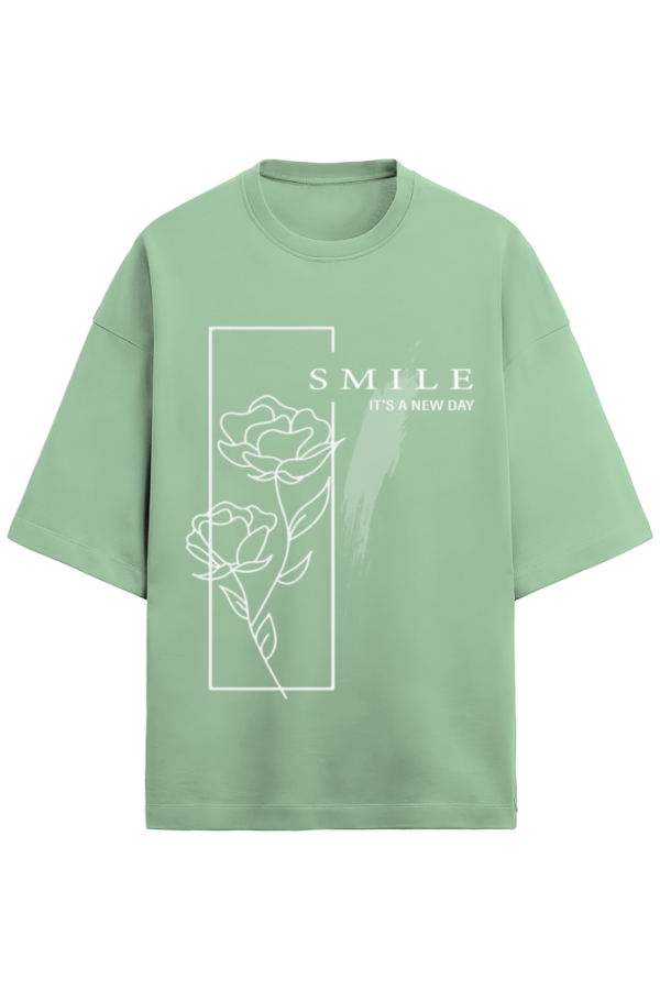 Smile, It's a New Day Women’s Graphic Oversize T-Shirt